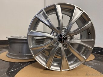 ❄️ Original kolesa 7T0601025E Toshima VW T7 r18 - 2