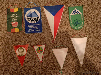 Staré socialistické vlajočky - 2