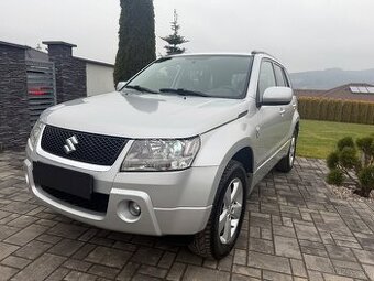 Suzuki Grand Vitara 2.0 Benzin 4x4 len 66000km - 2