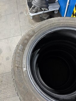225/55R17 zimné Michelin - 2