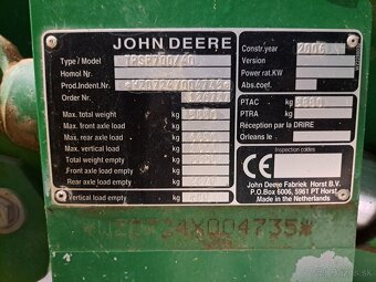 Postrekovač John Deere 724 - 2