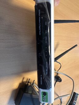 TP-LINK TL-WR1042ND bezdrôtový wifi router - 2