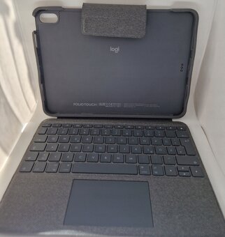 Klávesnica Logitech FOLIO TOUCH iPad Air 4 / 5 gen. - 2