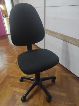Otáčacia stolička - 2
