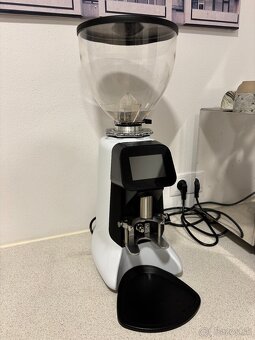 Predam profi mlncek na espresso Buddy od Heycafe - 2