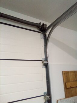 Garážová brana - 2