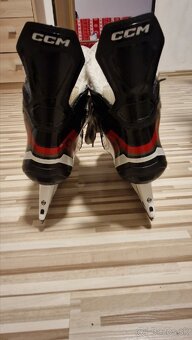 Hokejove korčule CCM - 2