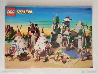 LEGO Western 6766 Rapid River Village - 2