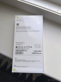 Predám FEJK iphone 17 pro Max 1tb - 2