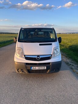 Predám Opel Vivaro 2.0 cdti rv.2011 - 2