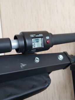 Posilňovač brušných svalov+digitálne počítadlo - za 1/4 ceny - 2