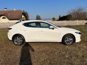 Mazda 3 BP 2.0 Skyactiv-G 90kw-122PS Head UP adap. tempomat - 2