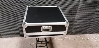 Predám digitalny mixpult Behringer X32 Compact + obal - 2