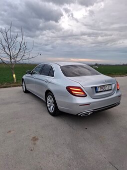 Mercedes-Benz E trieda Sedan 220d A/T - 2