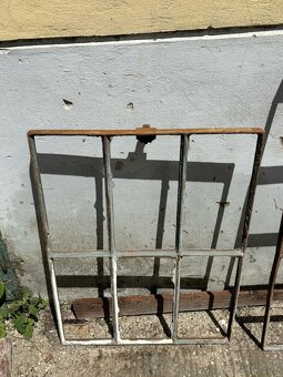 industriálne kovové okenné rámy - 2