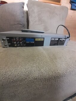 Predam DVD VHS VCR combo LG - 2