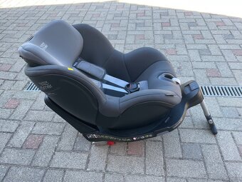 Predám detskú autosedačku Britax Römer Dualfix M i-SIZE - 2