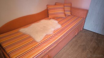 Rozkladacia pohovka - 2
