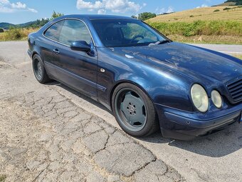 Mercedes w208 Clk 320 V6 - 2