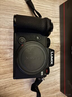 Panasonic Lumix S5 + lumix s 20-60mm f3,5 - 5,6 - 2