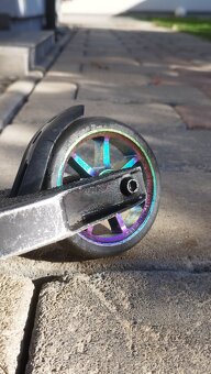 Ethic erawan kolobežka - 2