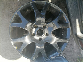 Disky Dezent R18 5x120 - 2