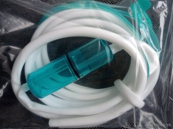 Hadica s nádobkou na zachytávaniu vody pre kyslíkový pristr. - 2