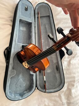 Husle 3/4 Ako nové - 2