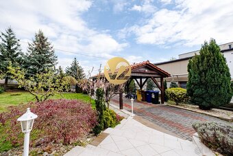 Na PREDAJ RD Zobor 120m2, pozemok 460m2 - 2