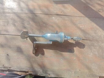 Ručná vrtačka VLAD - 2