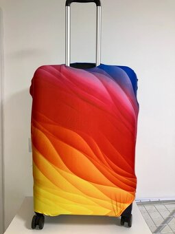 Nepouzity elasticky ochranny obal na kufor max. 80x54x33 cm - 2