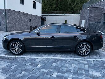 Audi A5 sportback 2.0 tdi 2011 - 2