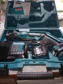Makita chvostova píla 12V nova - 2