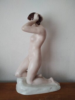 Socha zena - 2