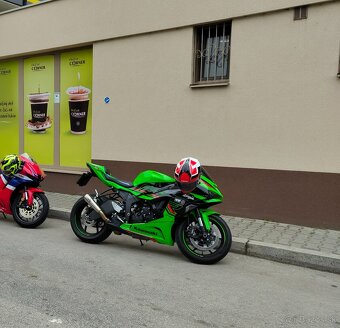 Kawasaki Ninja ZX-6R - 2
