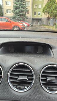Kúpim na Peugeot 308 SW [2010] display + kryt - 2