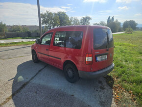 Volkswagen Caddy 1.9 SDI 51 kw 2005 357000km - 2