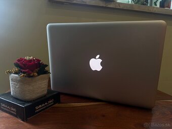 MacBook Pro 13” + krabica + nabíjačka – výborný stav - 2