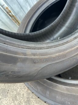 Predám 4ks 275/45/R20 letné pneumatiky Pirelli - 2
