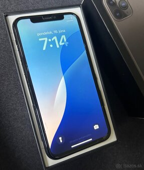 iPhone 11 Pro 256GB - 100% batéria - 2