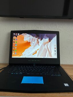 Herný notebook Dell Alienware 15 R3 - 2
