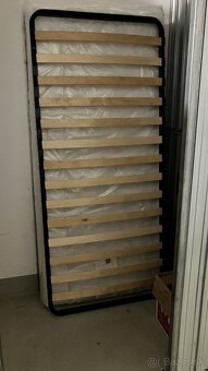 Rezervovane Predám postel 90x200 kompletná - 2