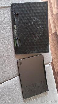 Predam pekny pocitac,vyzerá ako nový - 2