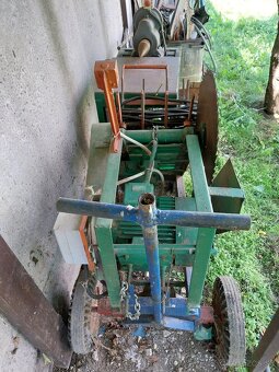 Cinkulár, cirkulár, štiepačka na drevo - 2