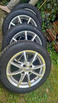 Pneumatiky 185/60 R15 - 2