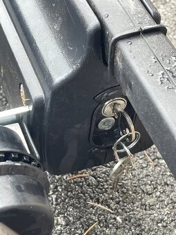Nosič bicyklov na ťažné zariadenie 3bicykle Peruzzo - 2