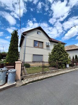 Na predaj čiastočne prerobený poschodový dom - 2