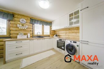 Zrub v tradičnom štýle na predaj v obci Koš, v blízkosti Boj - 2