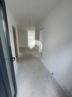 Reality KOMPLEX s.r.o. Vám ponúka 3-izbové byty NA PREDAJ v  - 2