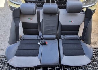 Sedadlá Octavia II RS - 2